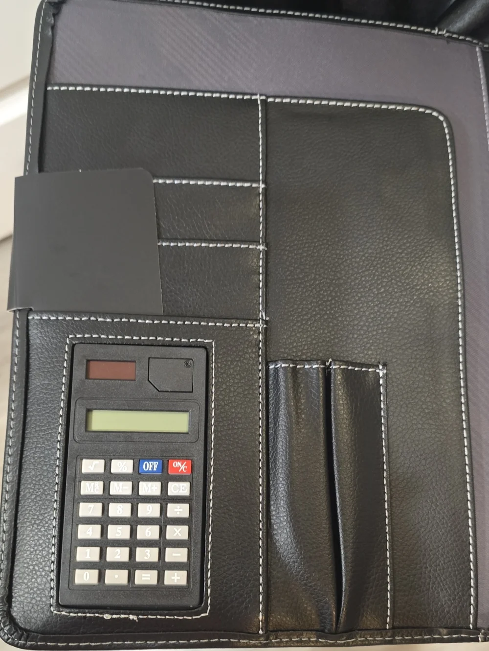Samsonite Business Classic Portfolio w/Writing Pad- Black